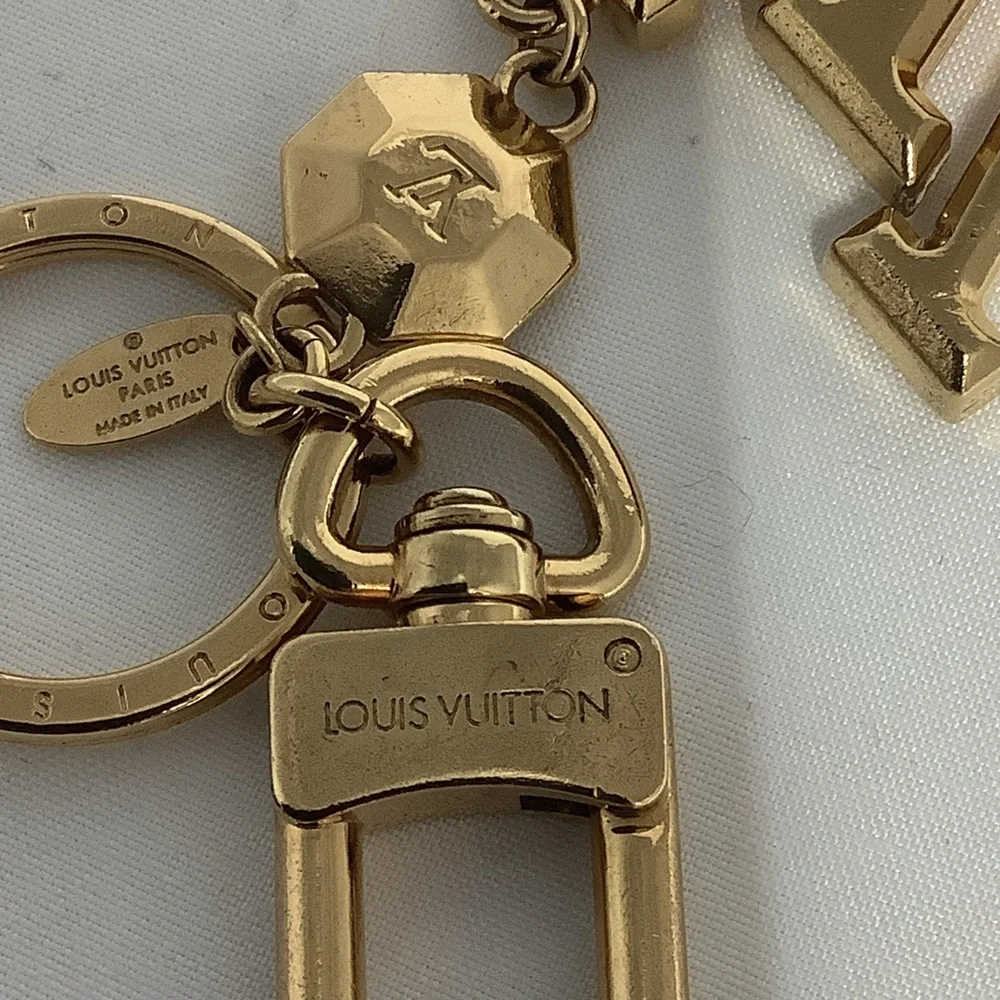 Louis Vuitton Gold Monogram Keychain - Picture 9 of 11